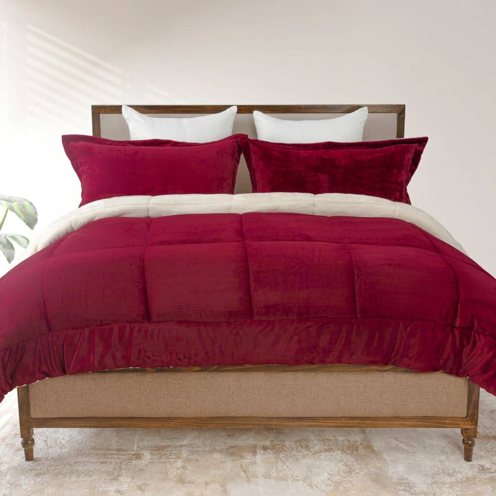 مفرش سرير شتوي SOSOFT فرو احمر نفرين 3 قطع (4)