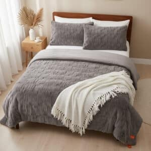 مفرش سرير شتوي فرو Tile Winter نفرين 6 قطع (4)