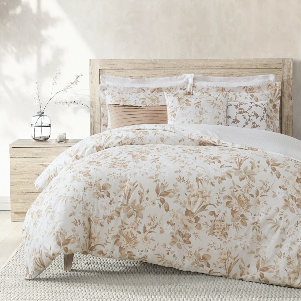 طقم مفرش سرير قطن Daisy نفرين 11 قطعة