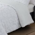 White Flowerلحاف شتوي نفر قطعتين اورنج بد اند باث ابيض