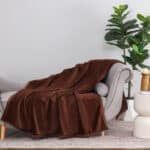 Brown بطانية شتوية فرو ناعم