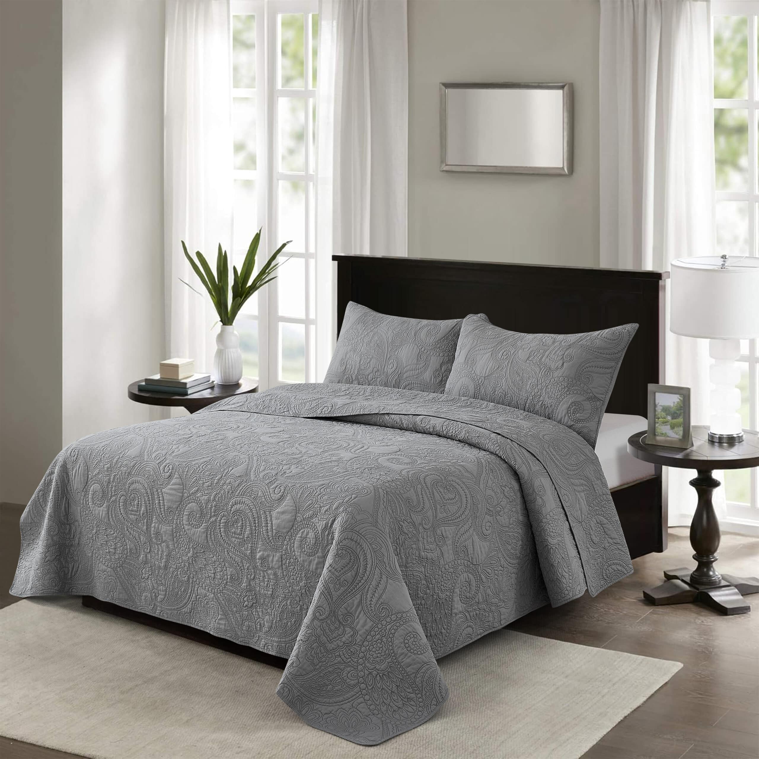 غطاء سرير بحشوة مضغوطة Paisley Grey نفرين 3 قطع (1) غطاء سرير بحشوة مضغوطة Paisley Grey نفرين 3 قطع (1)