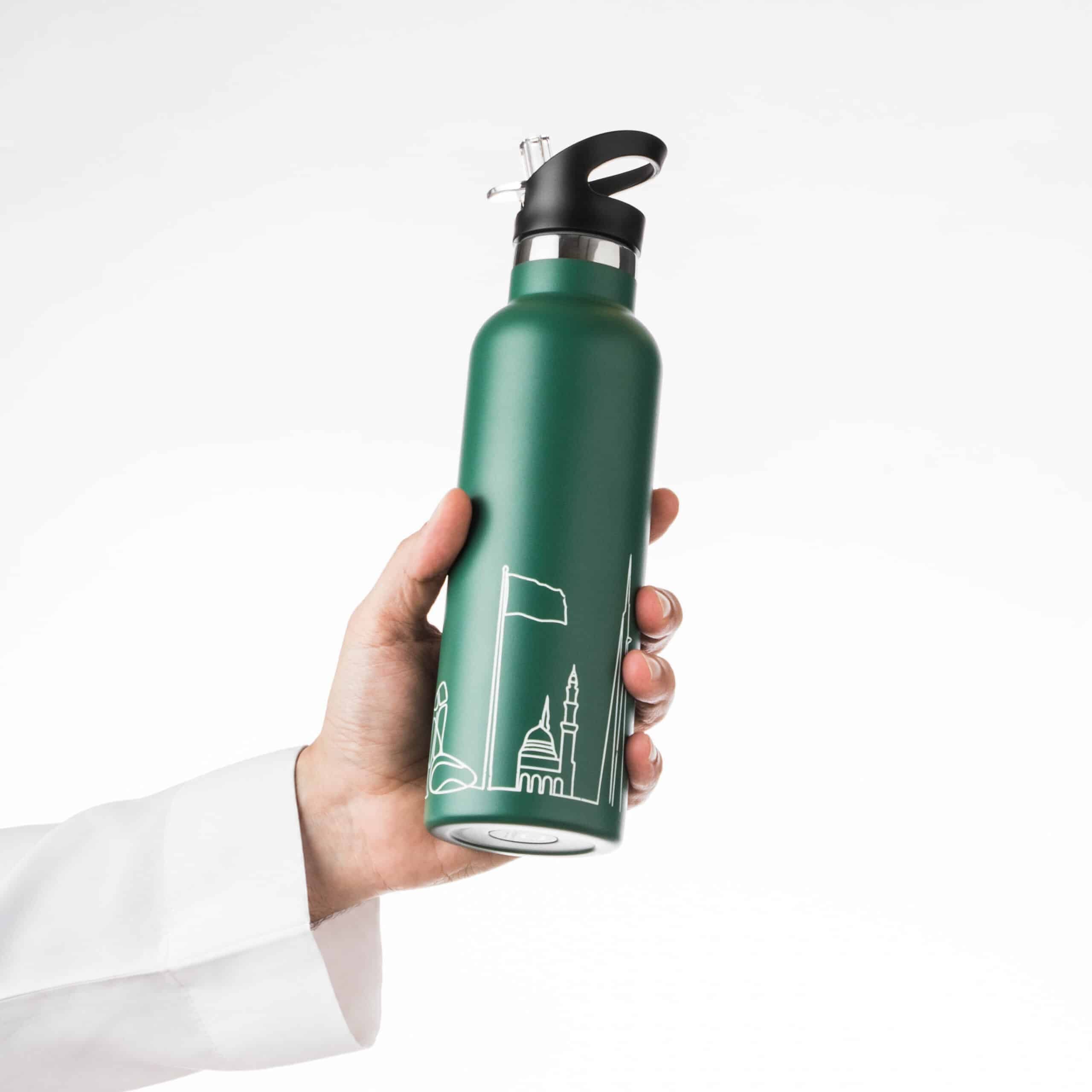 مق سعودي اخضر (2) Saudi Edition Bottle | كوب 709 مل - الصورة 1